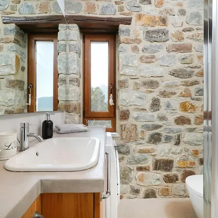 Villa Aria Stone